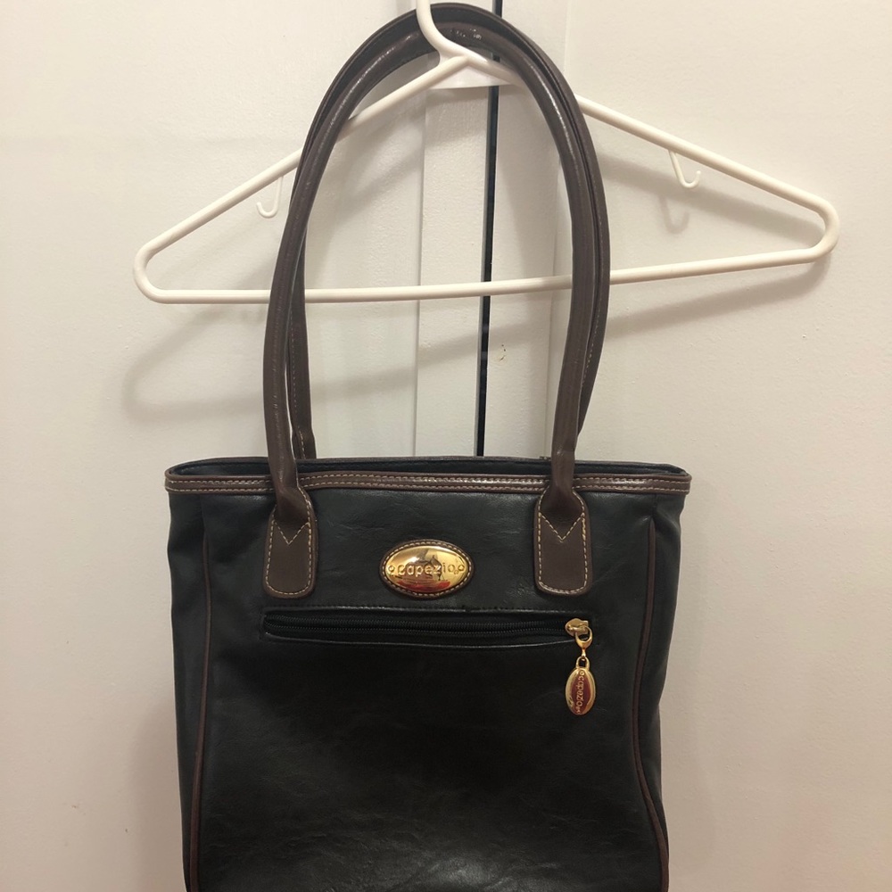 Like new Capezio hand bag